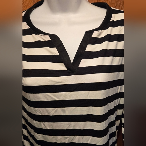 Andy Home Japanese designer black & white stripped stretchy top szXXL/M NWT - Picture 3 of 6